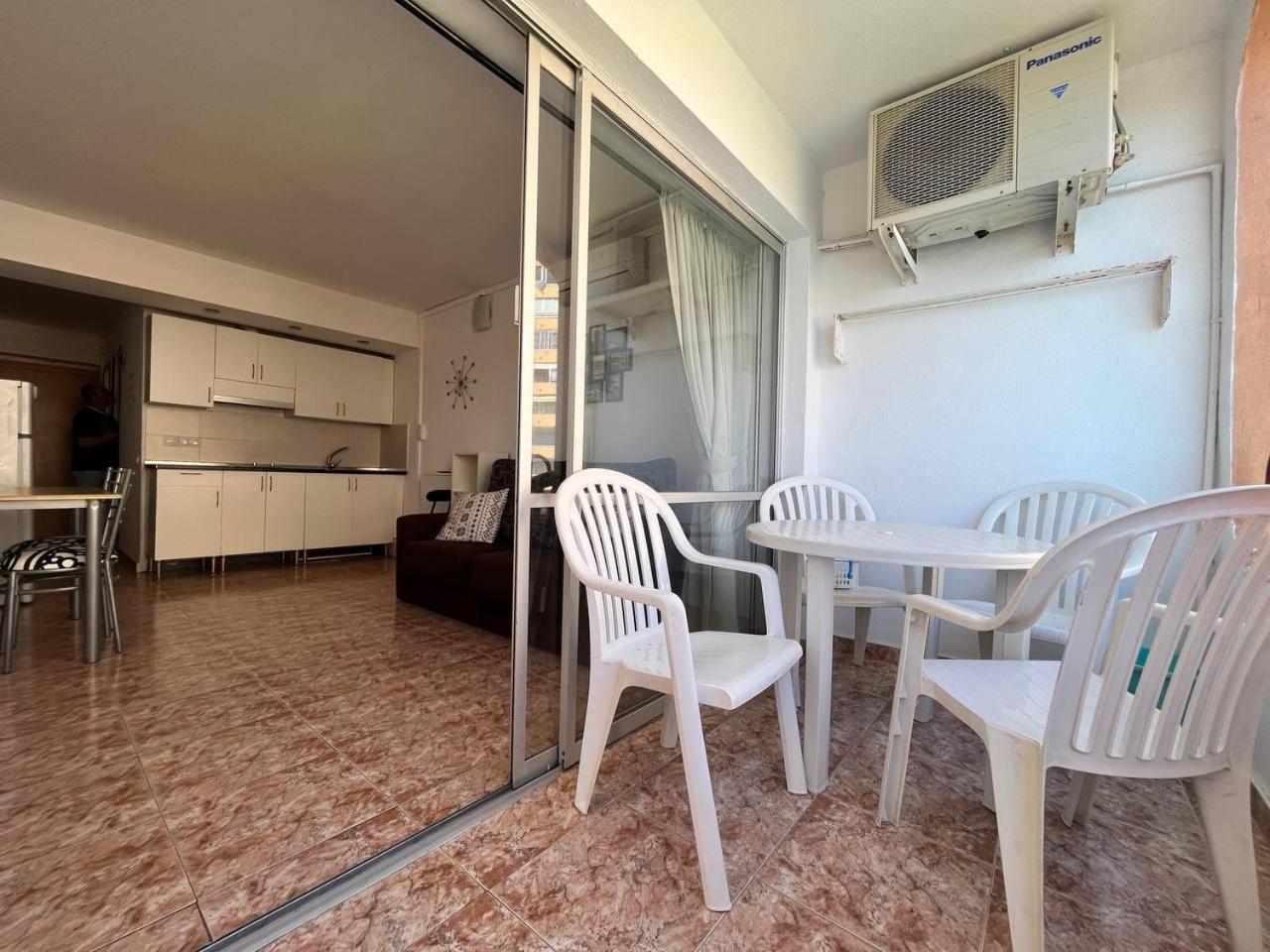 Estudio Con Tres Piscinas Comunitarias Y Pista De Tenis Rosas Exteriör bild